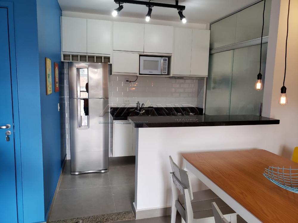 Alugar Apartamento / Padr&atilde;o em Ribeir&atilde;o Preto R$ 2.600,00 - Foto 3