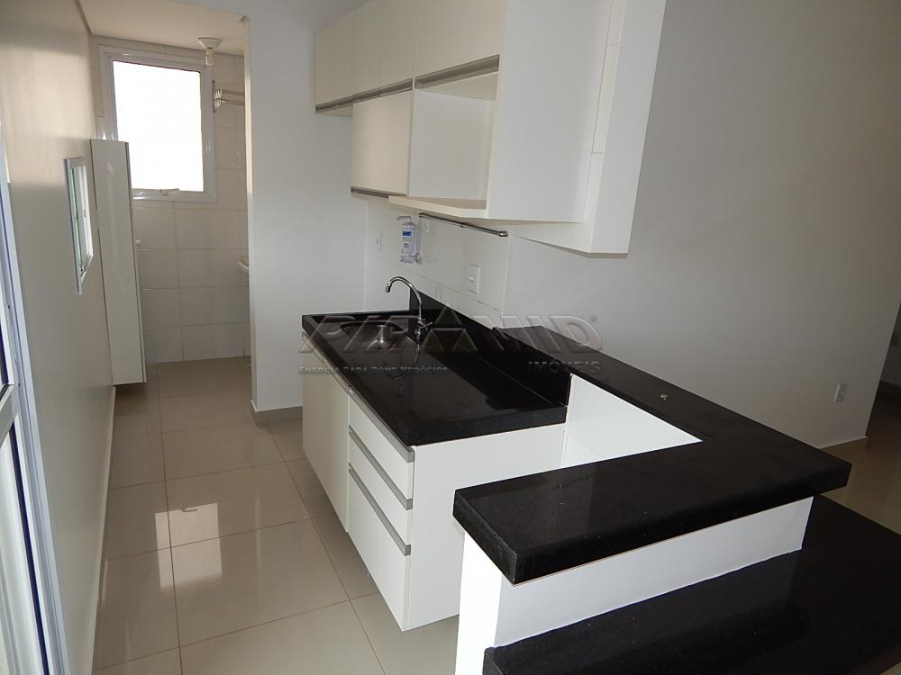 Alugar Apartamento / Padr&atilde;o em Ribeir&atilde;o Preto R$ 1.800,00 - Foto 5