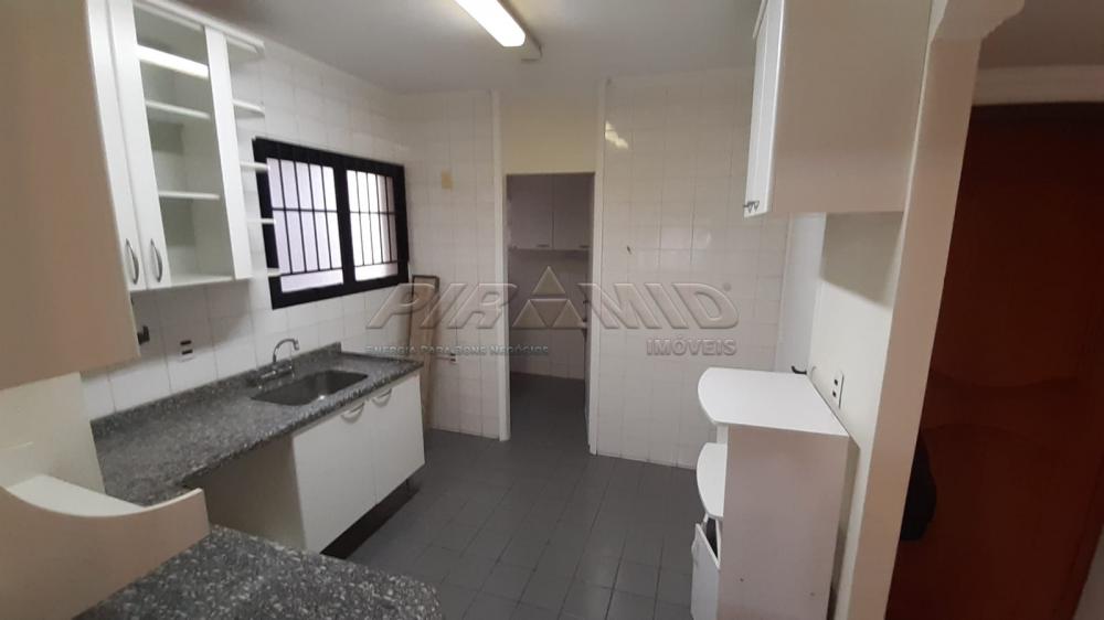 Alugar Apartamento / Padr&atilde;o em Ribeir&atilde;o Preto R$ 1.700,00 - Foto 13