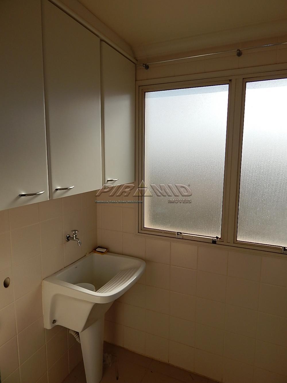 Alugar Apartamento / Padr&atilde;o em Ribeir&atilde;o Preto R$ 900,00 - Foto 10