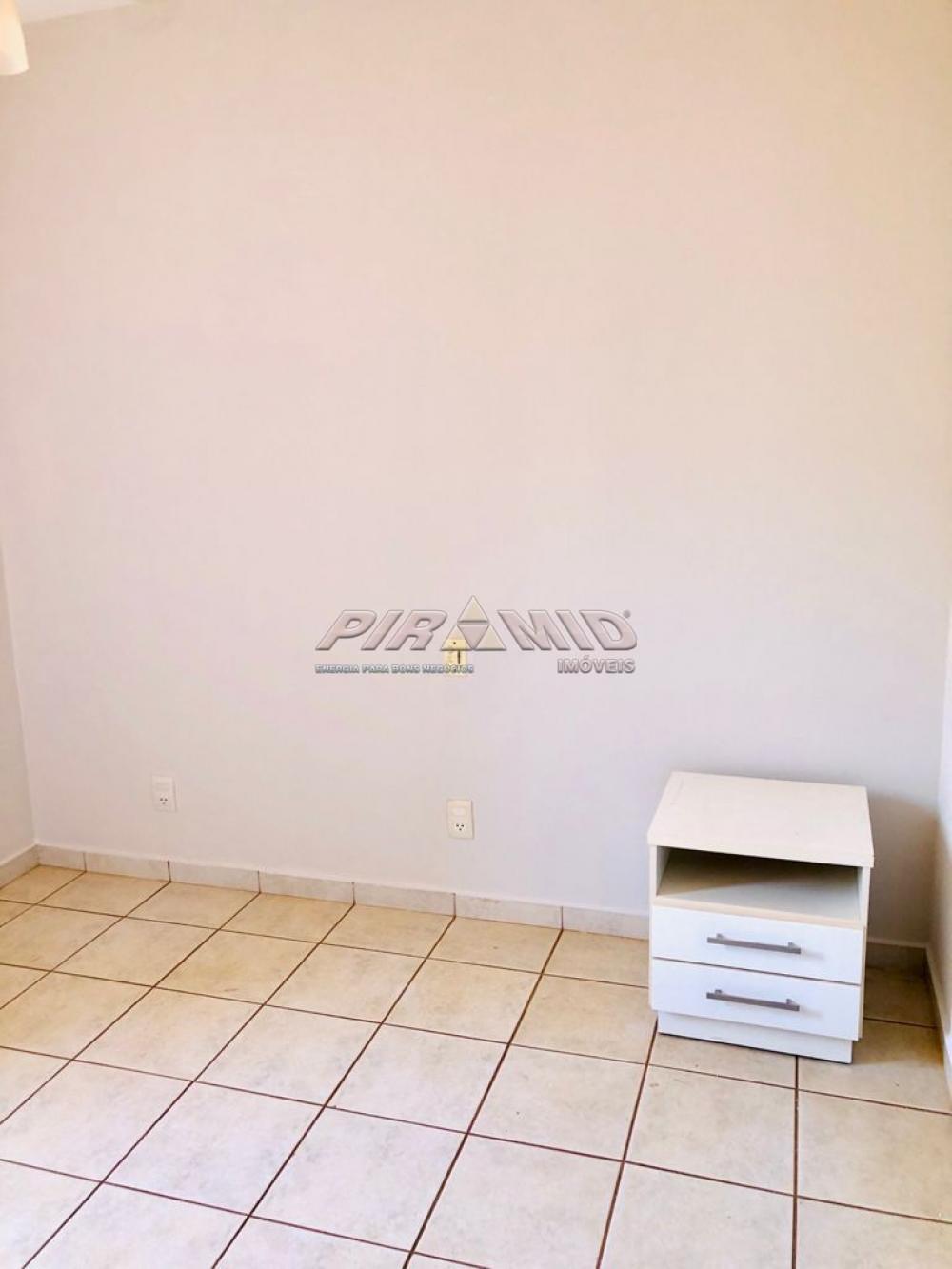 Alugar Apartamento / Padr&atilde;o em Ribeir&atilde;o Preto R$ 1.250,00 - Foto 16