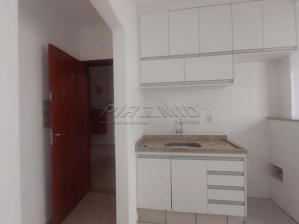 Alugar Apartamento / Padr&atilde;o em Ribeir&atilde;o Preto R$ 1.350,00 - Foto 7