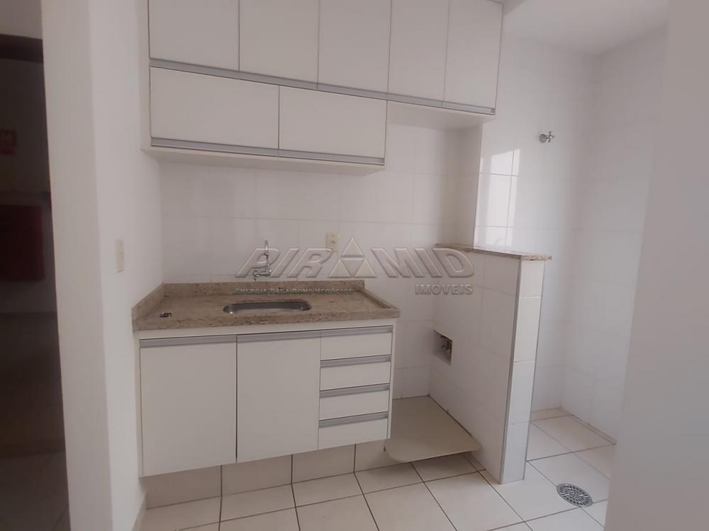 Alugar Apartamento / Padr&atilde;o em Ribeir&atilde;o Preto R$ 1.350,00 - Foto 8