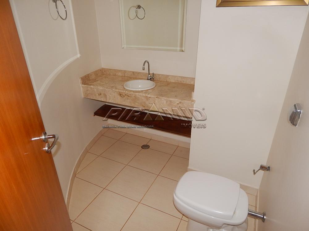 Alugar Apartamento / Padr&atilde;o em Ribeir&atilde;o Preto R$ 2.500,00 - Foto 4