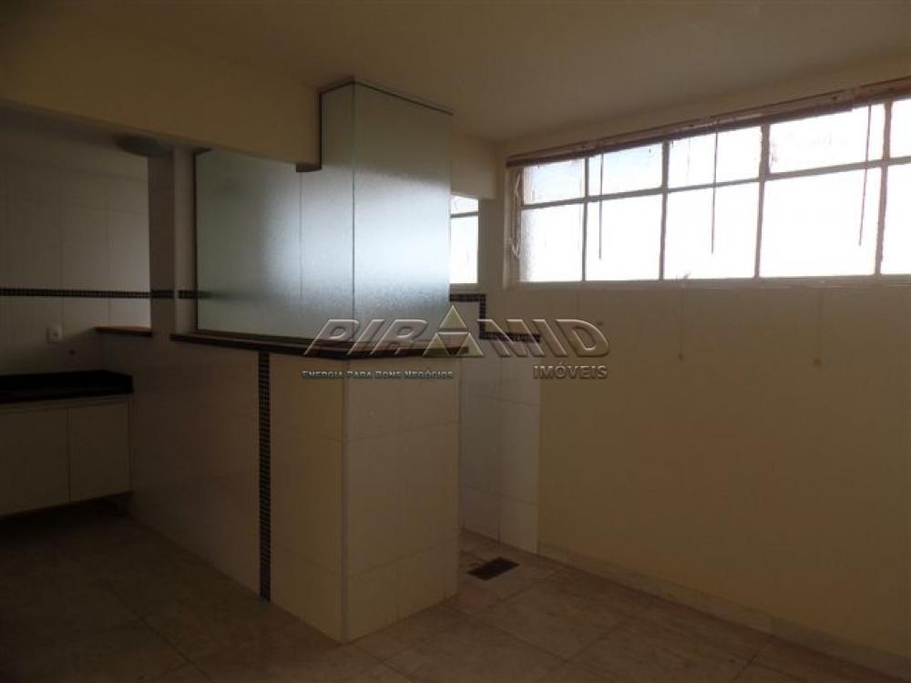 Alugar Apartamento / Padr&atilde;o em Ribeir&atilde;o Preto R$ 1.200,00 - Foto 2