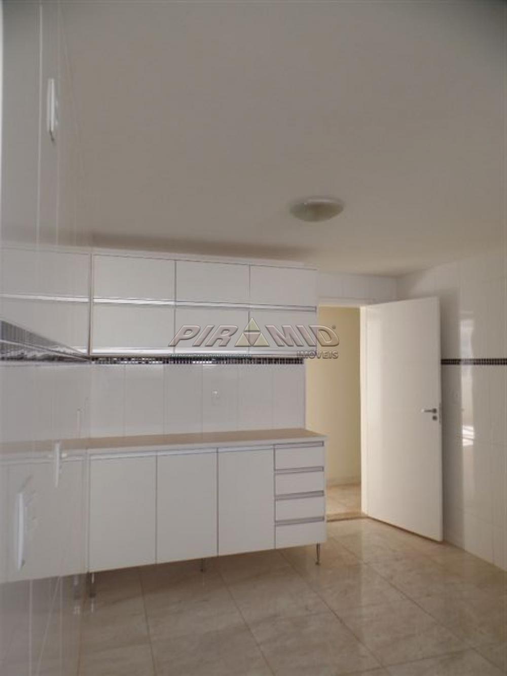 Alugar Apartamento / Padr&atilde;o em Ribeir&atilde;o Preto R$ 1.200,00 - Foto 4