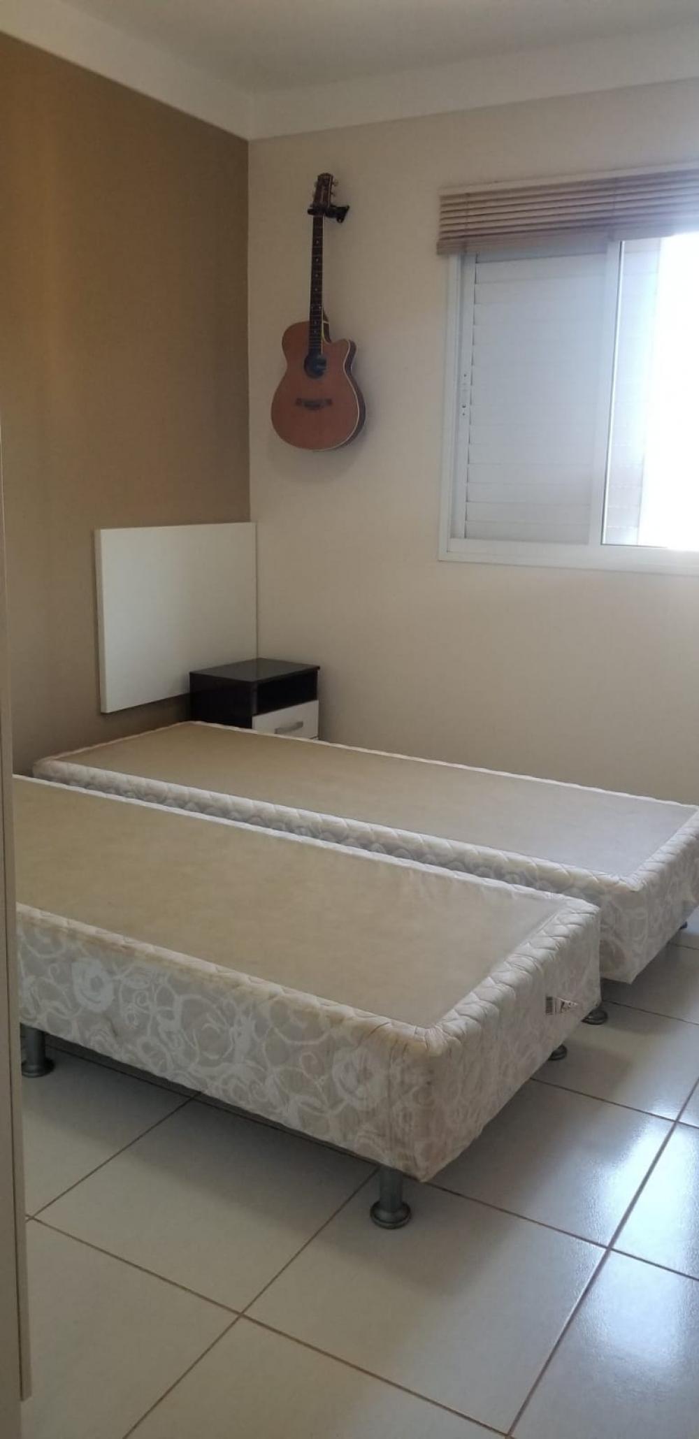 Alugar Apartamento / Padr&atilde;o em Ribeir&atilde;o Preto R$ 1.600,00 - Foto 8