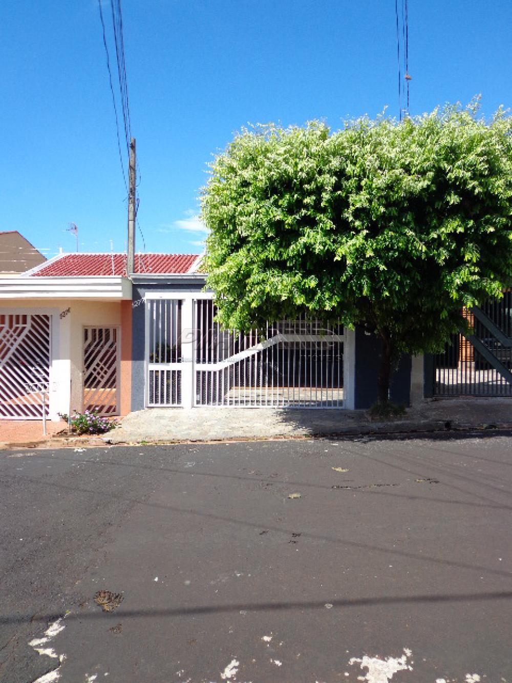 Alugar Casa / Padr&atilde;o em Ribeir&atilde;o Preto R$ 2.500,00 - Foto 1
