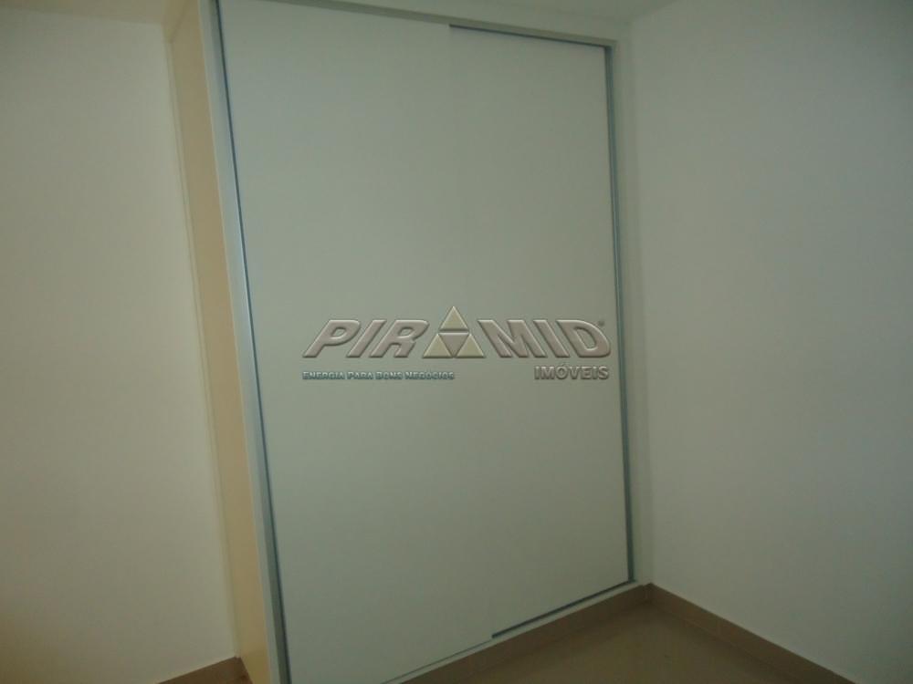 Alugar Apartamento / Padr&atilde;o em Ribeir&atilde;o Preto R$ 1.850,00 - Foto 5