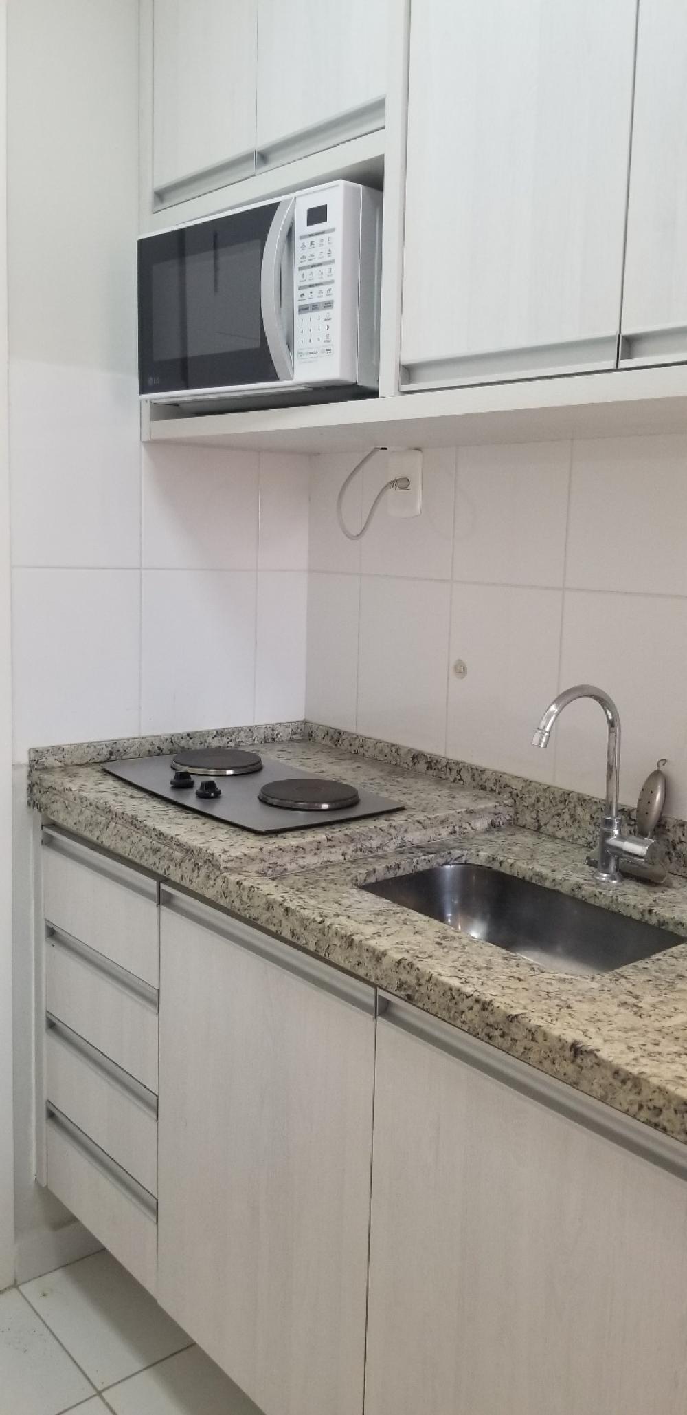Alugar Apartamento / Kitchnet em Ribeir&atilde;o Preto R$ 1.500,00 - Foto 5