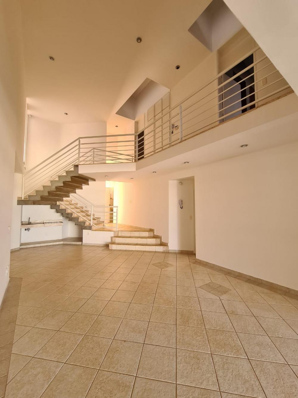 Alugar Casa / Padr&atilde;o em Ribeir&atilde;o Preto R$ 6.000,00 - Foto 11