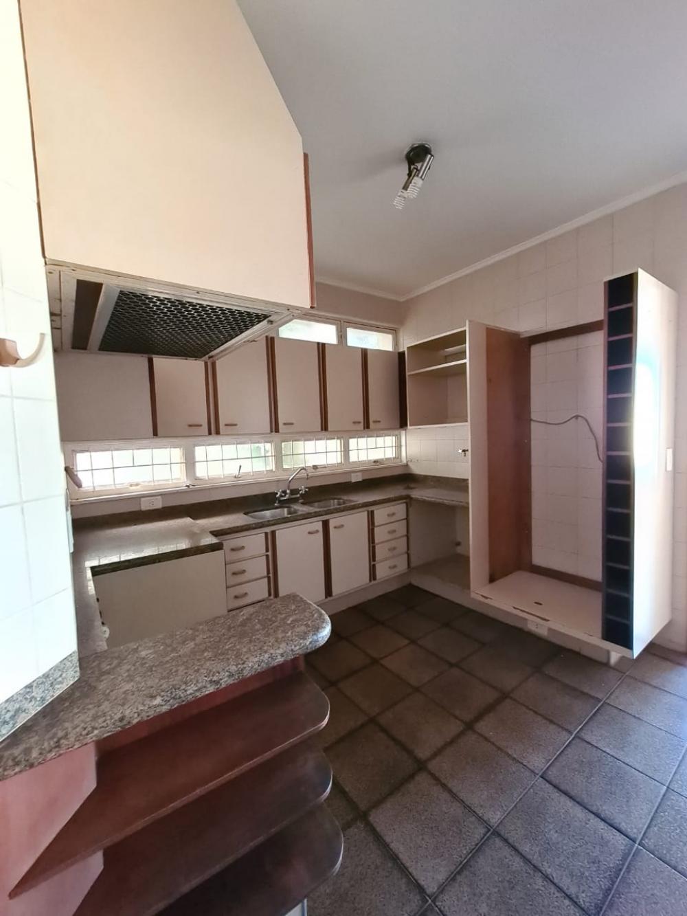 Alugar Casa / Padr&atilde;o em Ribeir&atilde;o Preto R$ 6.000,00 - Foto 18