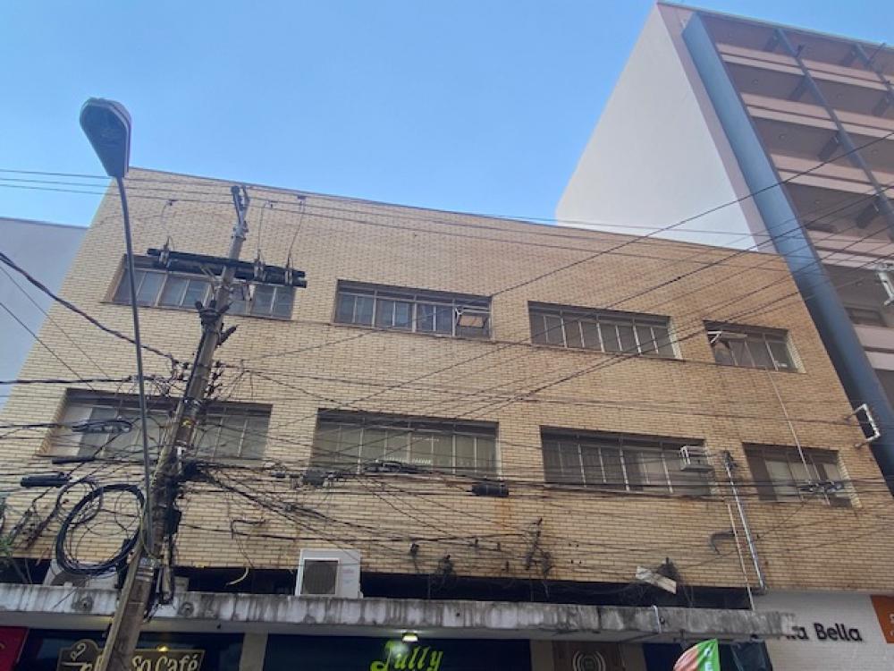 Alugar Comercial / Sal&atilde;o em Ribeir&atilde;o Preto R$ 4.000,00 - Foto 32