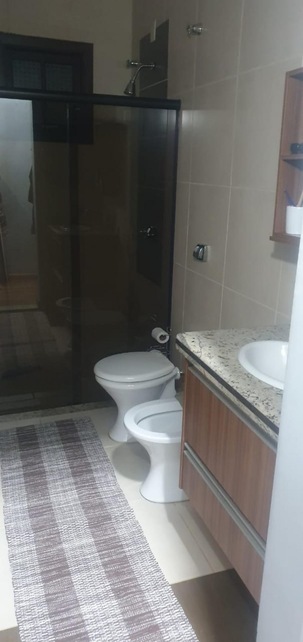 Alugar Casa / Padr&atilde;o em Ribeir&atilde;o Preto R$ 4.500,00 - Foto 16