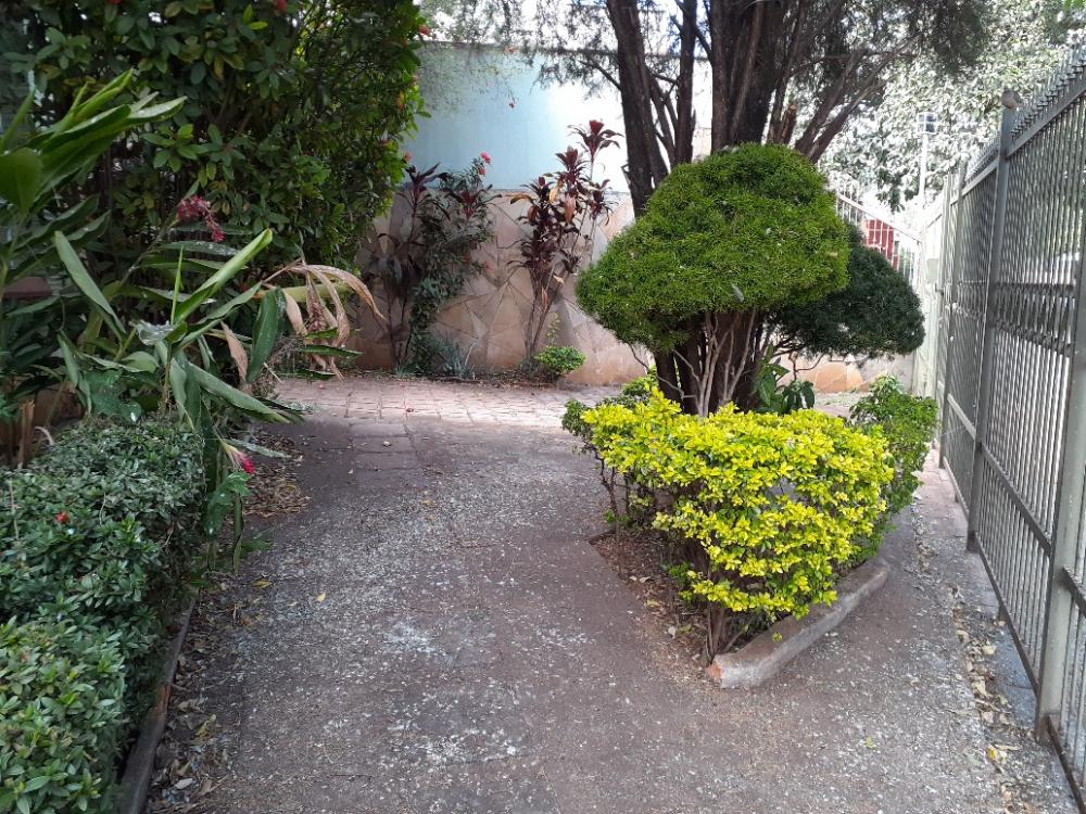 Comprar Casa / Padr&atilde;o em Ribeir&atilde;o Preto R$ 550.000,00 - Foto 3