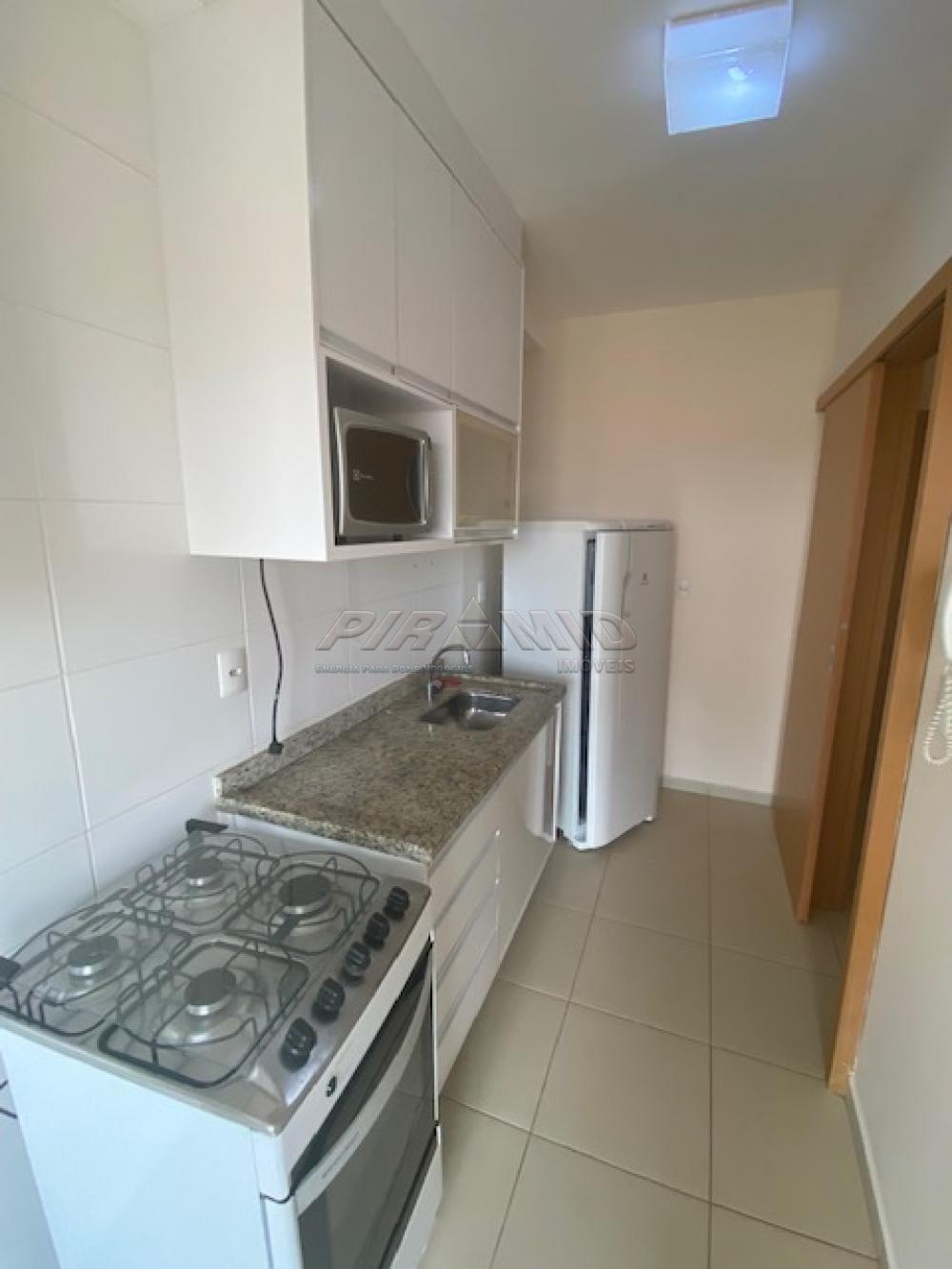 Alugar Apartamento / Padr&atilde;o em Ribeir&atilde;o Preto R$ 1.650,00 - Foto 13