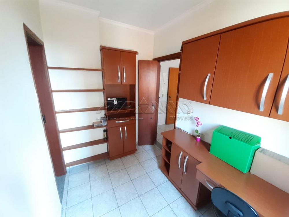 Alugar Apartamento / Padr&atilde;o em Ribeir&atilde;o Preto R$ 1.600,00 - Foto 21
