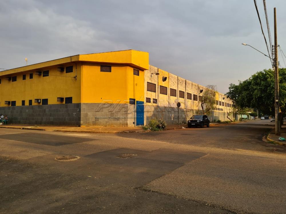 Comprar Comercial / Galp&atilde;o  Barrac&atilde;o em Ribeir&atilde;o Preto R$ 6.400.000,00 - Foto 1