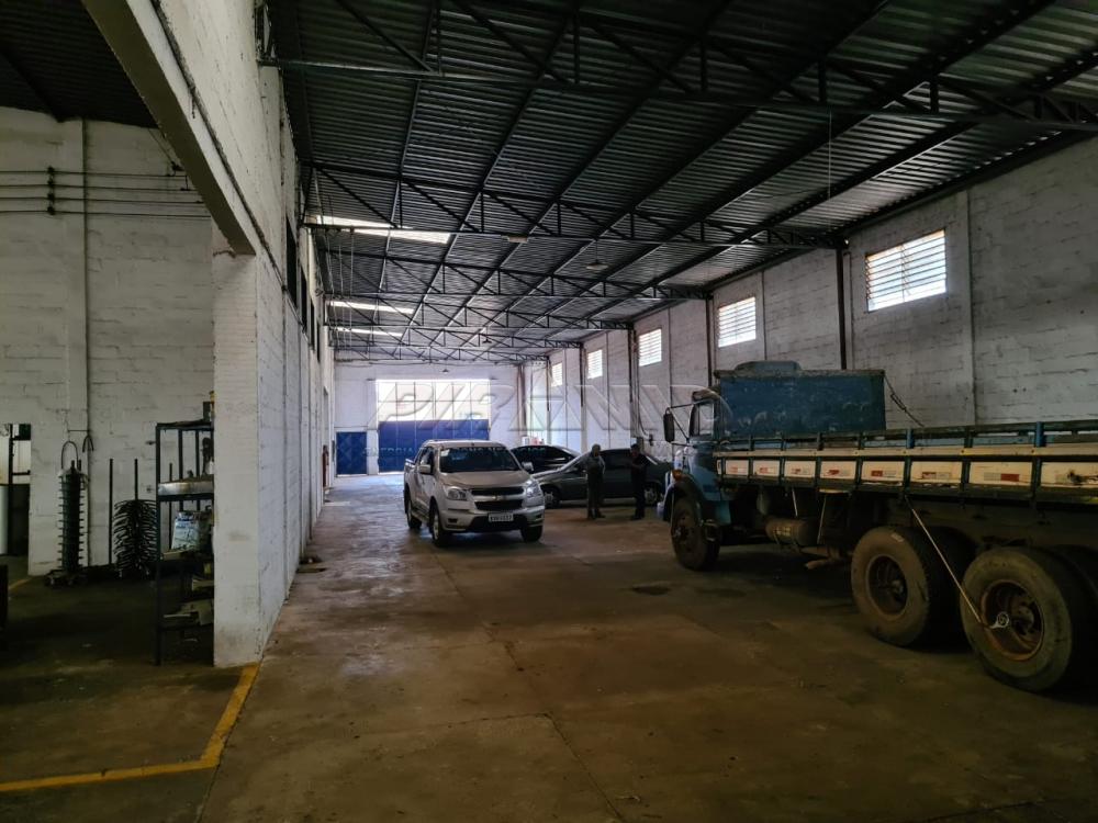 Comprar Comercial / Galp&atilde;o  Barrac&atilde;o em Ribeir&atilde;o Preto R$ 6.400.000,00 - Foto 11