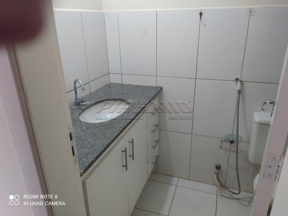 Alugar Apartamento / Cobertura em Ribeir&atilde;o Preto R$ 1.000,00 - Foto 2