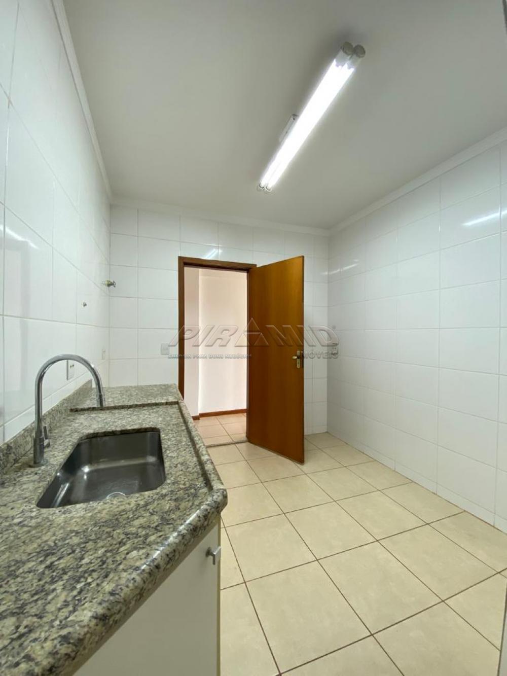 Alugar Apartamento / Padr&atilde;o em Ribeir&atilde;o Preto R$ 2.500,00 - Foto 18