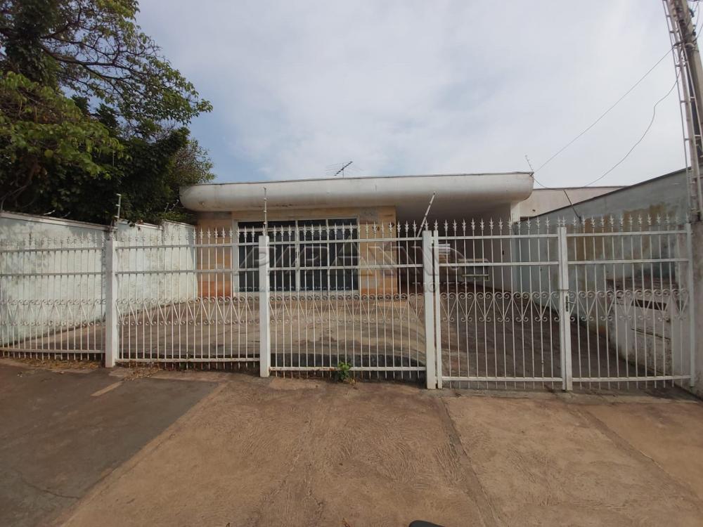 Alugar Casa / Padr&atilde;o em Ribeir&atilde;o Preto R$ 2.100,00 - Foto 1