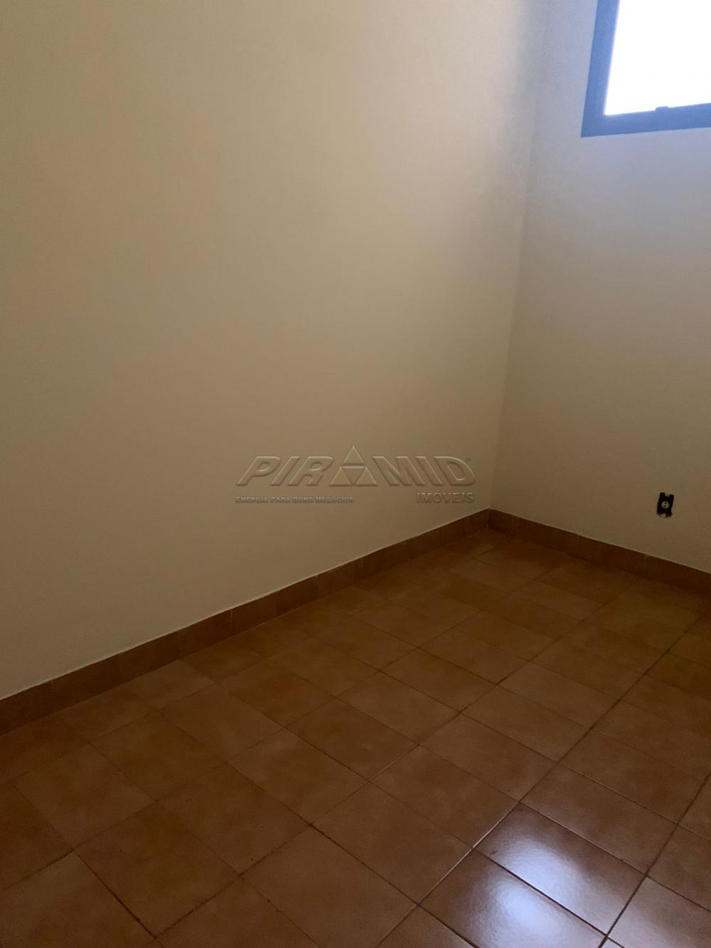 Alugar Apartamento / Padr&atilde;o em Ribeir&atilde;o Preto R$ 1.800,00 - Foto 13
