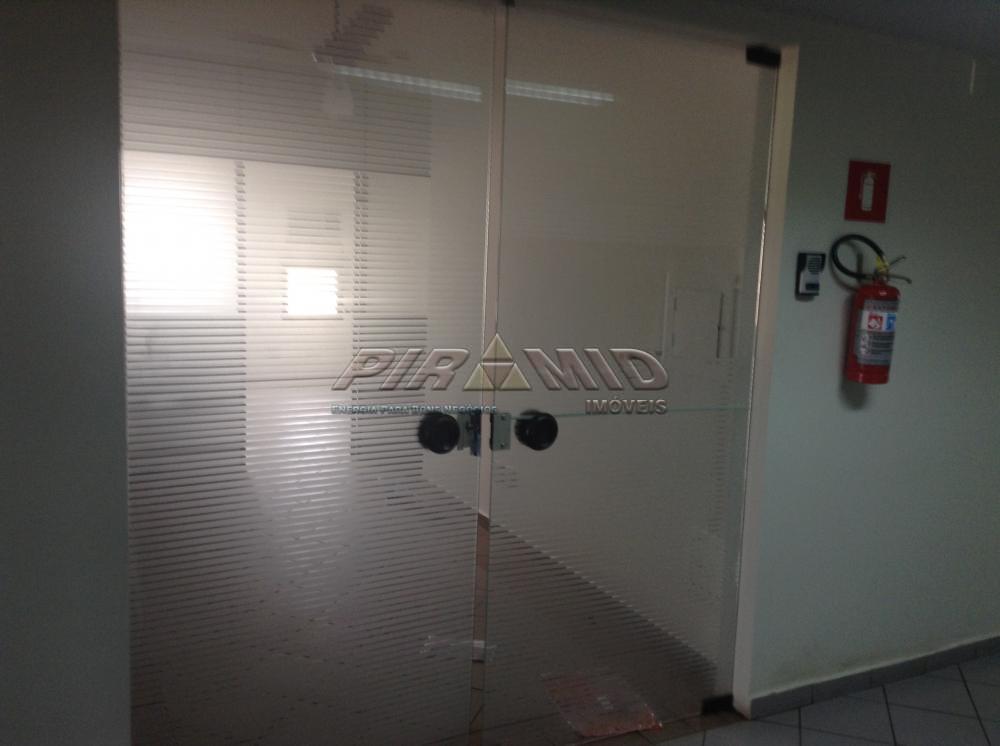 Alugar Comercial / Sala em Ribeir&atilde;o Preto R$ 900,00 - Foto 1