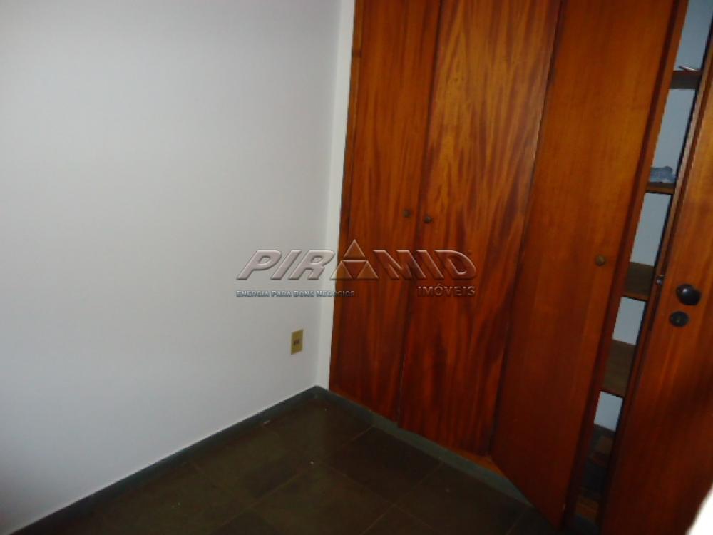 Alugar Apartamento / Padr&atilde;o em Ribeir&atilde;o Preto R$ 1.300,00 - Foto 13