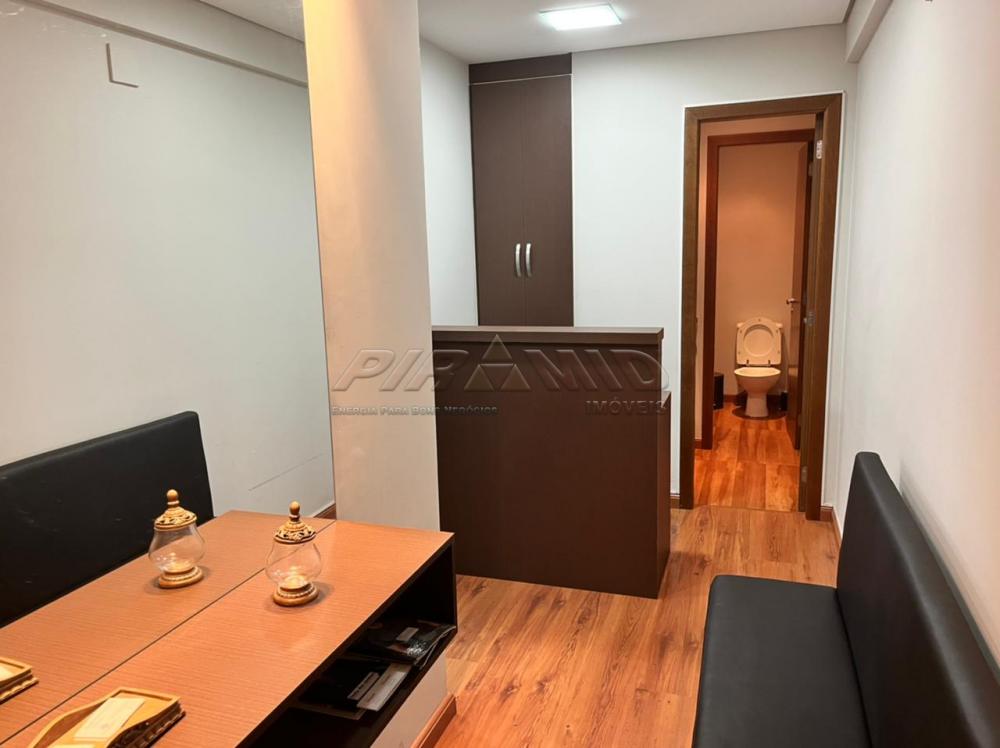 Alugar Comercial / Sala em Ribeir&atilde;o Preto R$ 3.000,00 - Foto 4