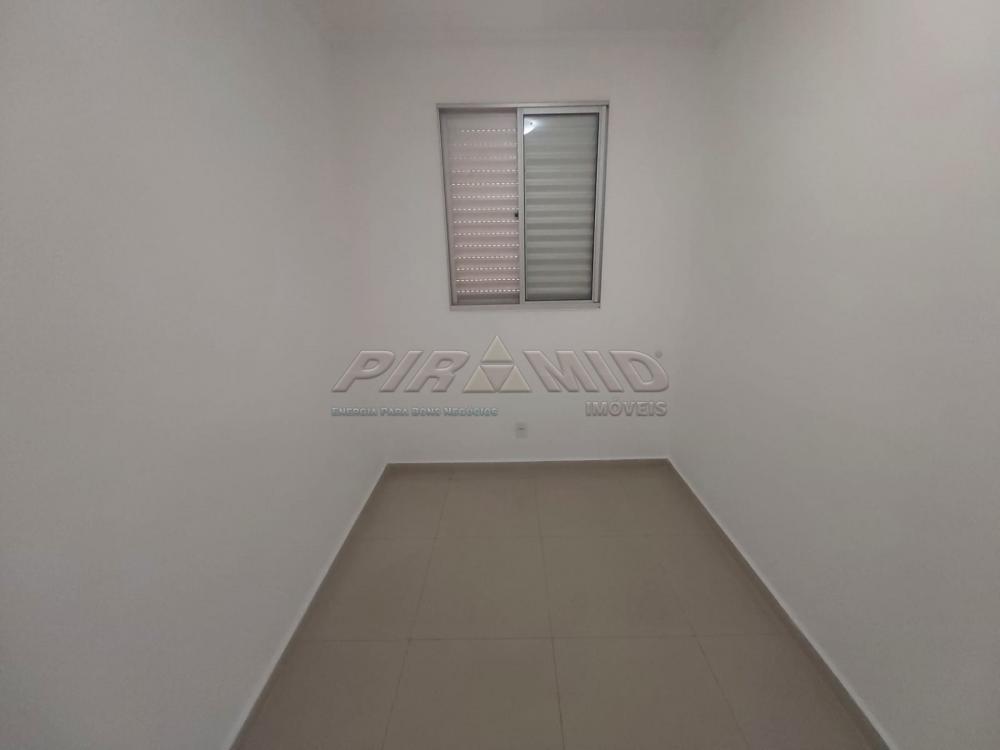 Alugar Apartamento / Padr&atilde;o em Ribeir&atilde;o Preto R$ 1.200,00 - Foto 4