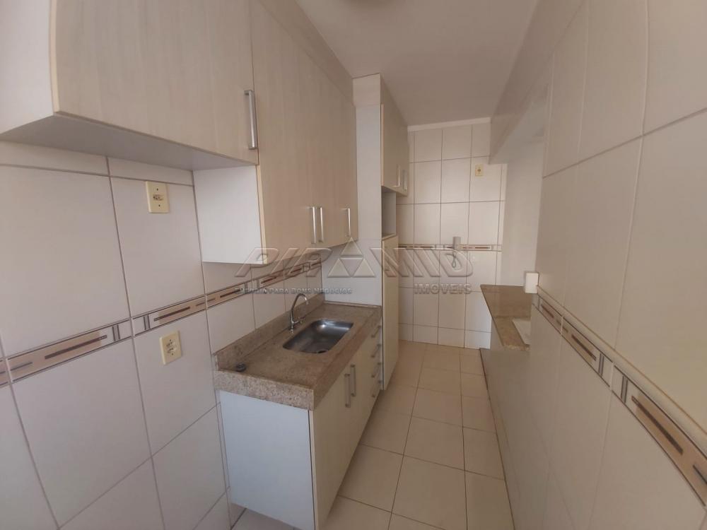 Alugar Apartamento / Padr&atilde;o em Ribeir&atilde;o Preto R$ 1.200,00 - Foto 14