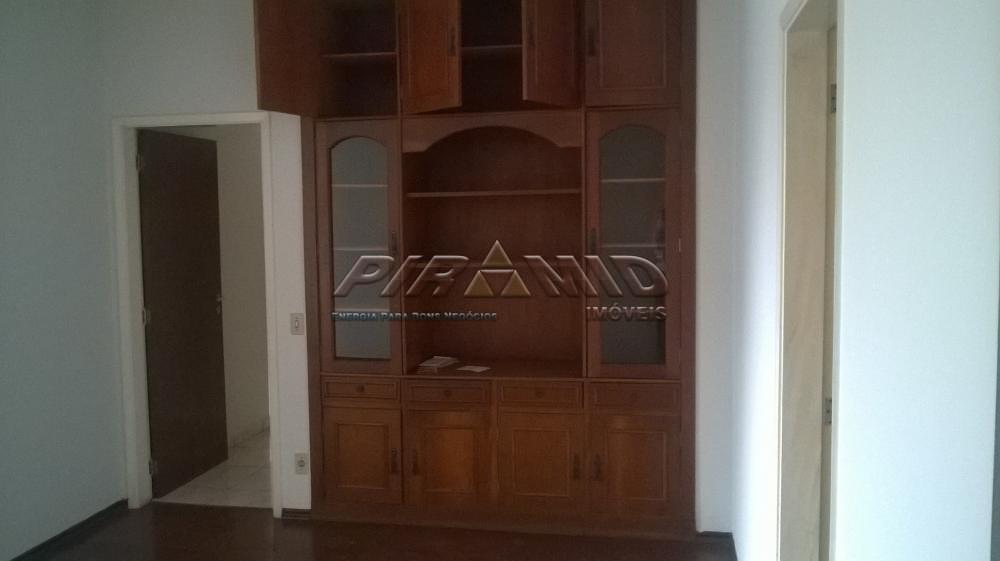 Alugar Apartamento / Padr&atilde;o em Ribeir&atilde;o Preto R$ 1.000,00 - Foto 3