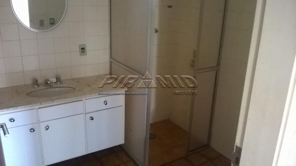 Alugar Apartamento / Padr&atilde;o em Ribeir&atilde;o Preto R$ 1.000,00 - Foto 4