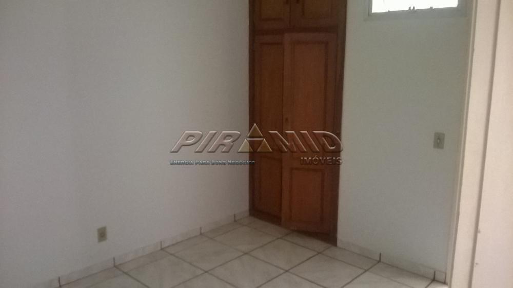 Alugar Apartamento / Padr&atilde;o em Ribeir&atilde;o Preto R$ 1.000,00 - Foto 5