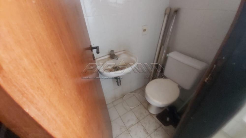 Alugar Apartamento / Padr&atilde;o em Ribeir&atilde;o Preto R$ 1.450,00 - Foto 16