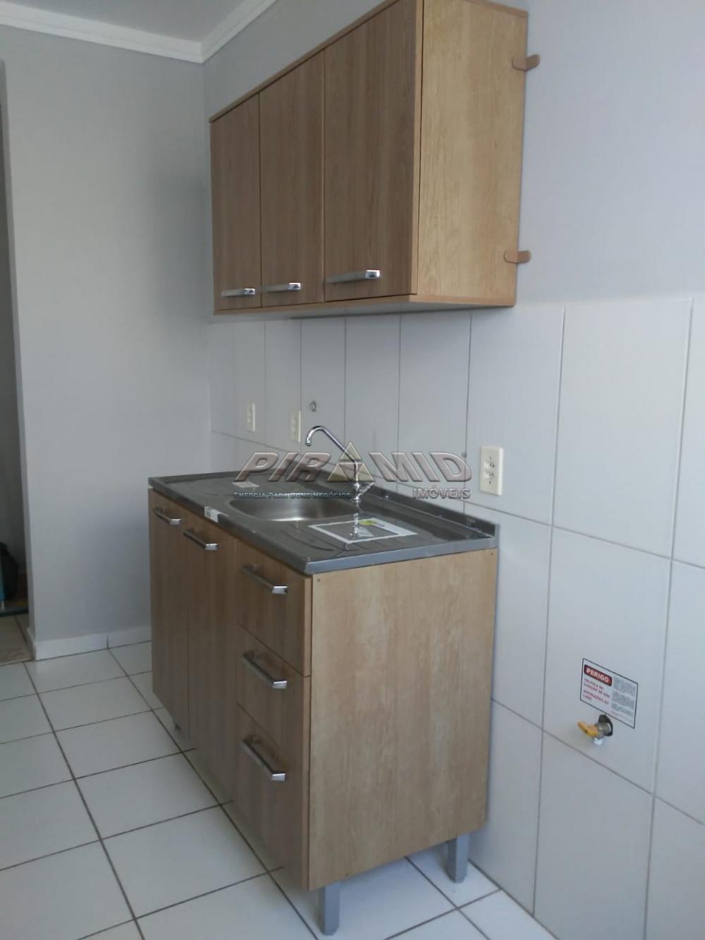 Alugar Apartamento / Padr&atilde;o em Ribeir&atilde;o Preto R$ 680,00 - Foto 9