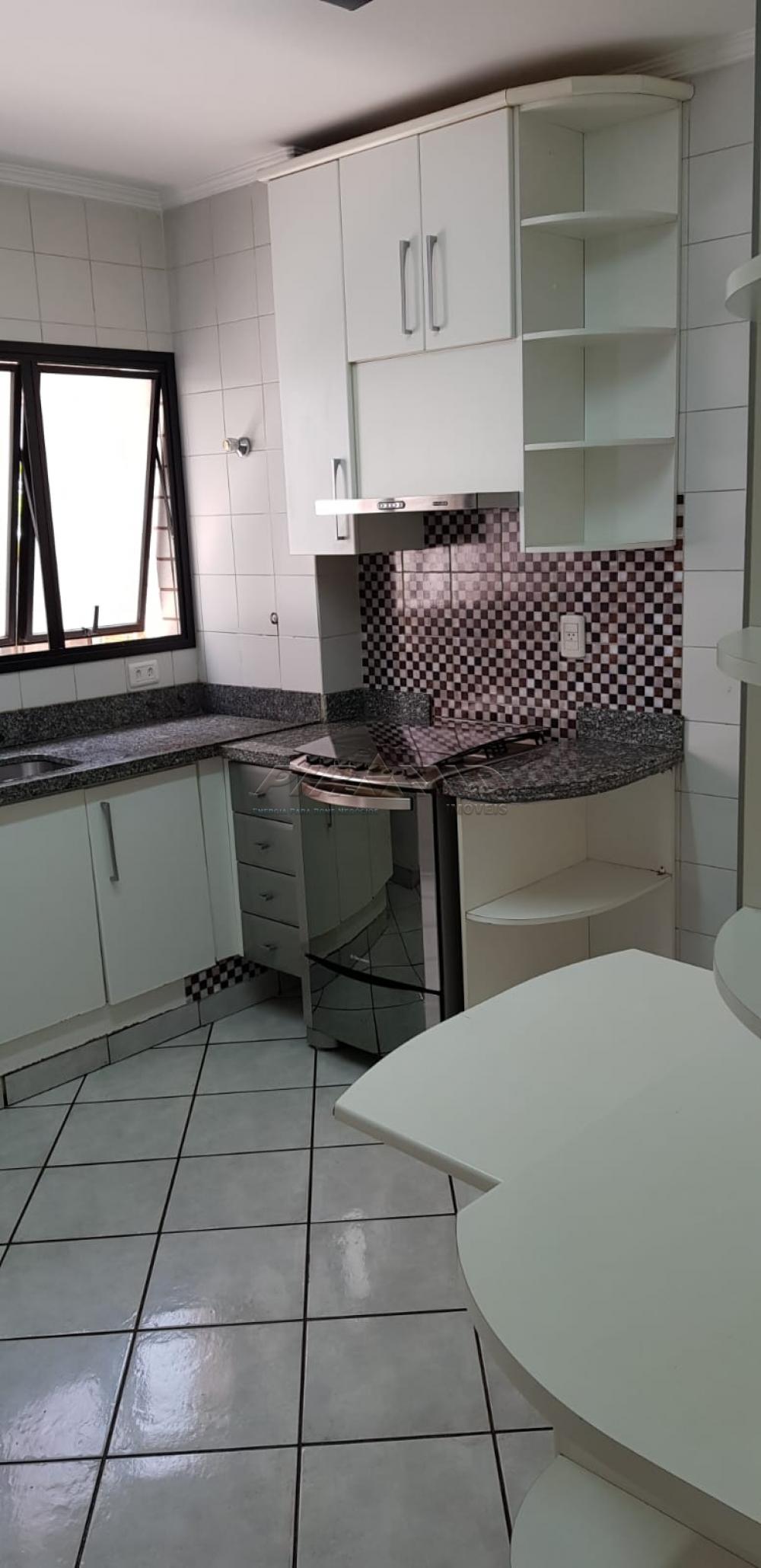 Alugar Apartamento / Padr&atilde;o em Ribeir&atilde;o Preto R$ 1.100,00 - Foto 17