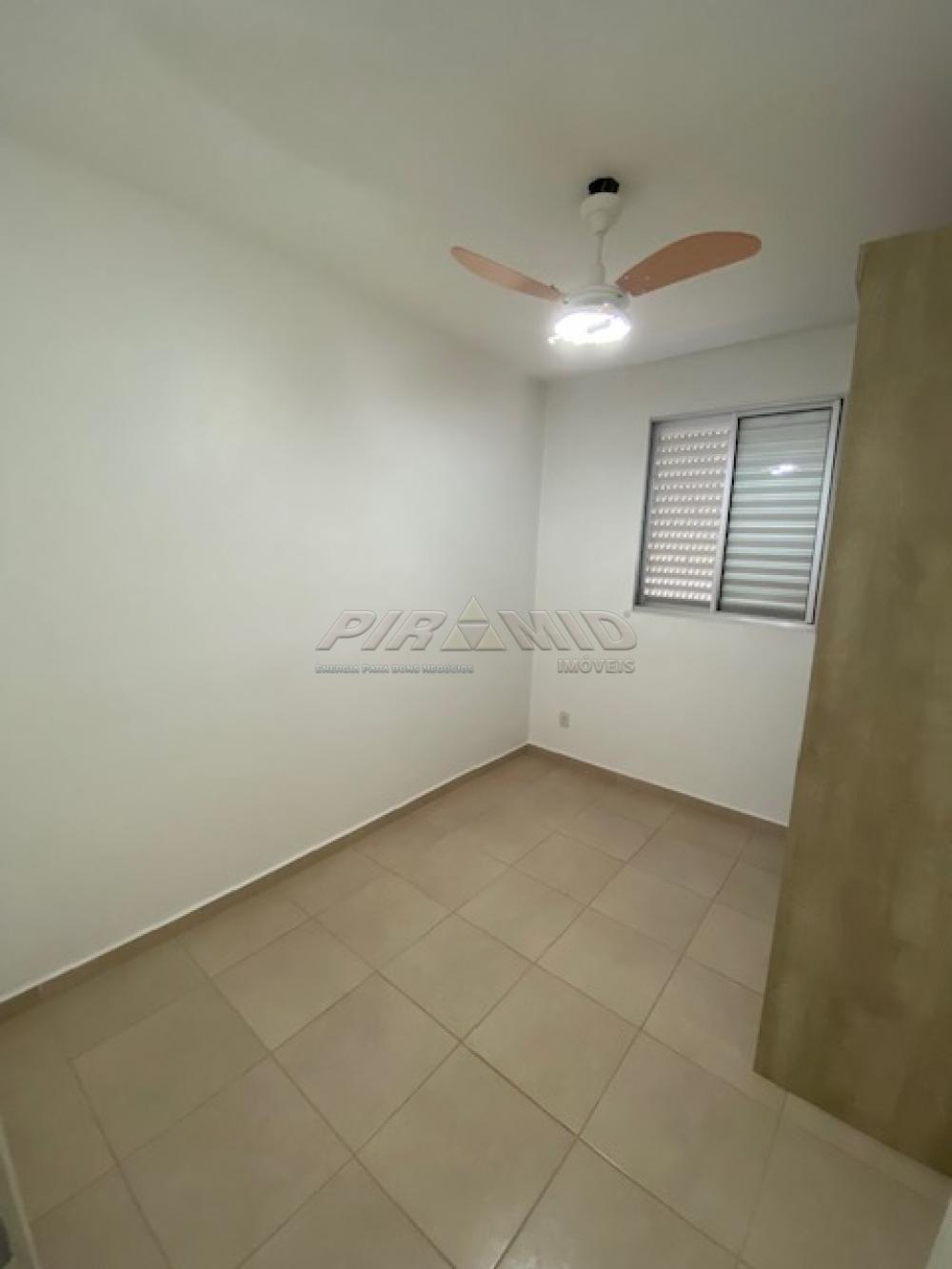 Alugar Apartamento / Padr&atilde;o em Ribeir&atilde;o Preto R$ 900,00 - Foto 3