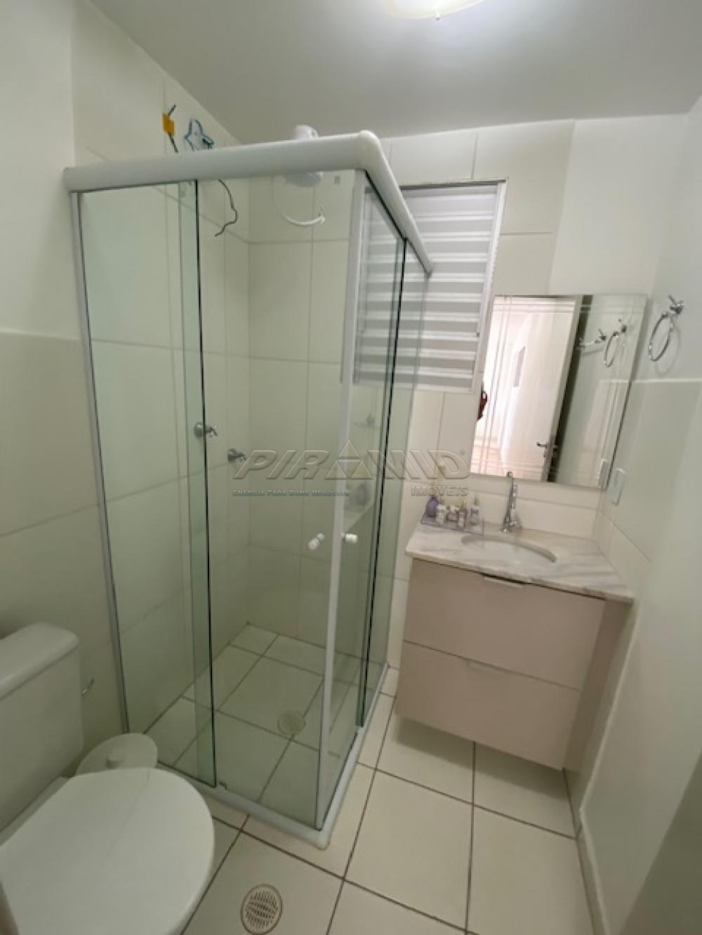 Alugar Apartamento / Padr&atilde;o em Ribeir&atilde;o Preto R$ 900,00 - Foto 5