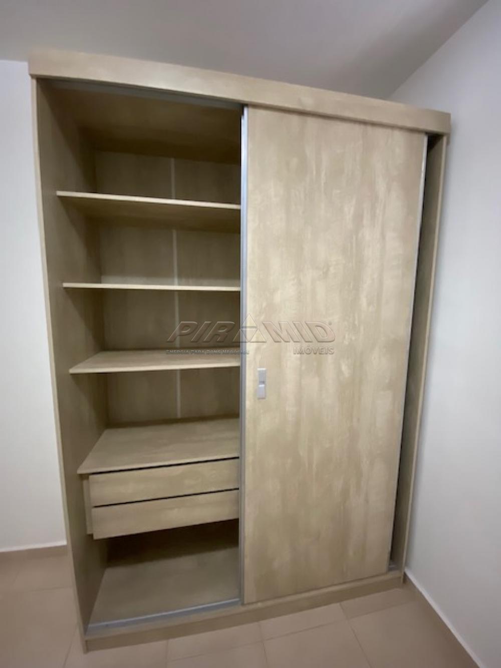 Alugar Apartamento / Padr&atilde;o em Ribeir&atilde;o Preto R$ 900,00 - Foto 7