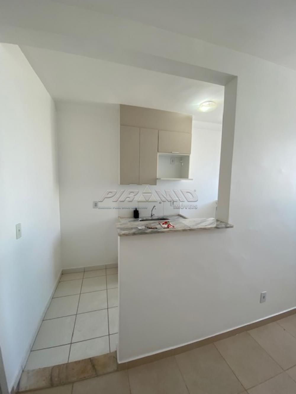 Alugar Apartamento / Padr&atilde;o em Ribeir&atilde;o Preto R$ 900,00 - Foto 8
