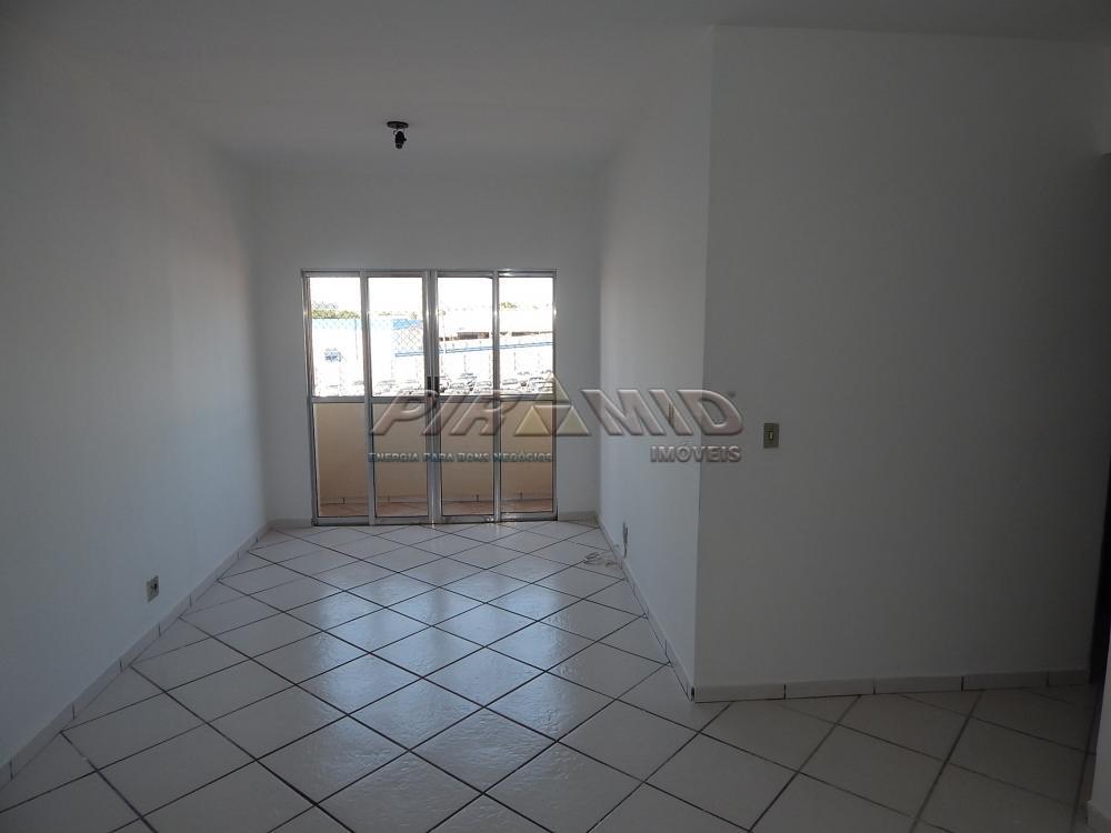Alugar Apartamento / Padr&atilde;o em Ribeir&atilde;o Preto R$ 1.200,00 - Foto 1