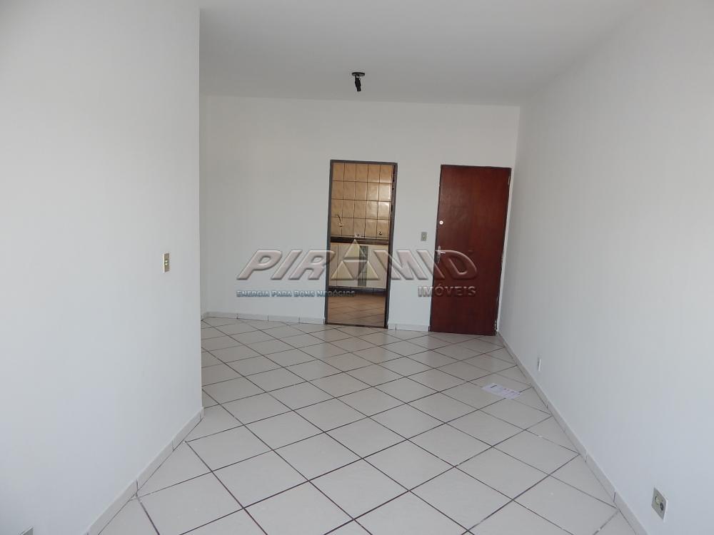 Alugar Apartamento / Padr&atilde;o em Ribeir&atilde;o Preto R$ 1.200,00 - Foto 2