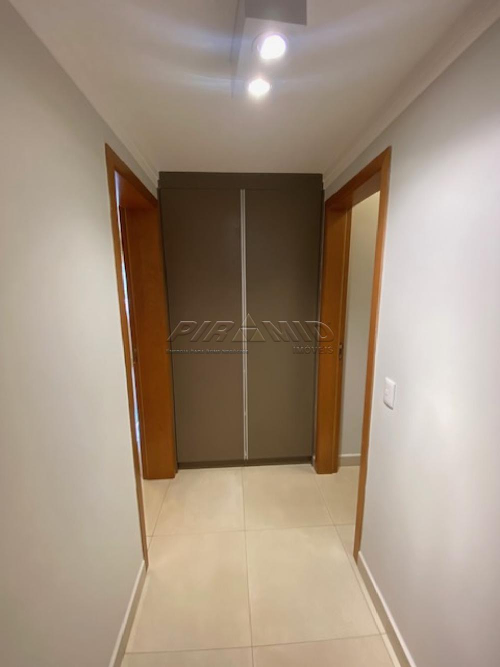 Alugar Apartamento / Padr&atilde;o em Ribeir&atilde;o Preto R$ 5.500,00 - Foto 12