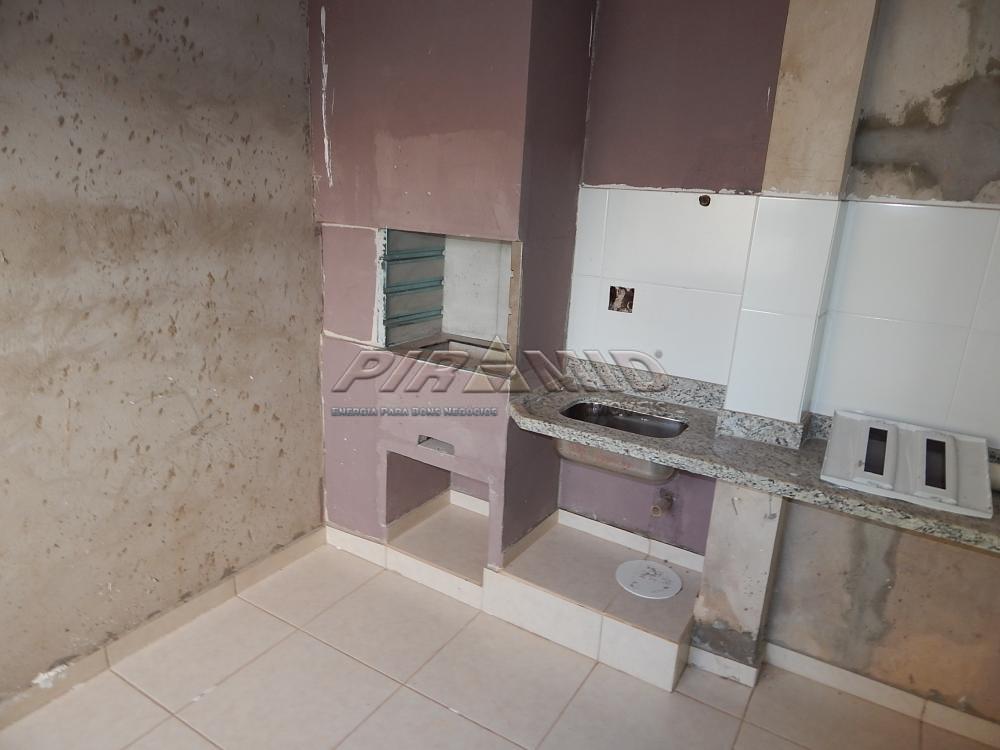 Alugar Apartamento / Padr&atilde;o em Ribeir&atilde;o Preto R$ 1.300,00 - Foto 3