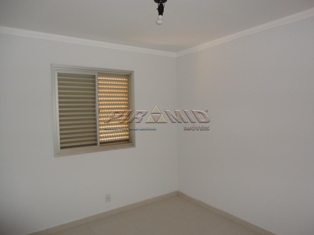 Alugar Apartamento / Padr&atilde;o em Ribeir&atilde;o Preto R$ 1.300,00 - Foto 5