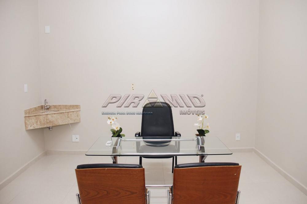 Alugar Comercial / Sala em Ribeir&atilde;o Preto R$ 1.750,00 - Foto 8