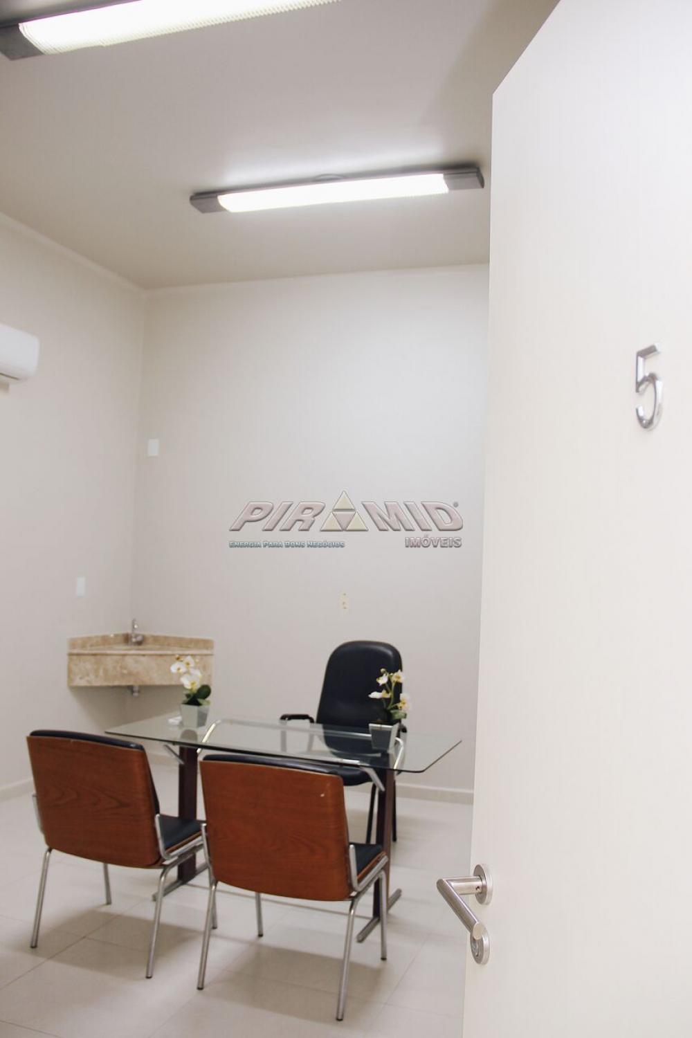 Alugar Comercial / Sala em Ribeir&atilde;o Preto R$ 1.750,00 - Foto 16