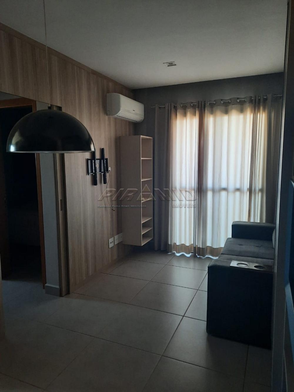 Alugar Apartamento / Padr&atilde;o em Ribeir&atilde;o Preto R$ 1.800,00 - Foto 1
